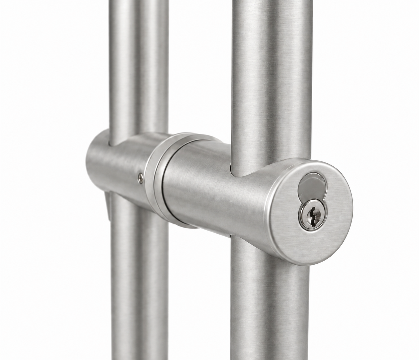 Commercial Locking Handle – 3 Holes