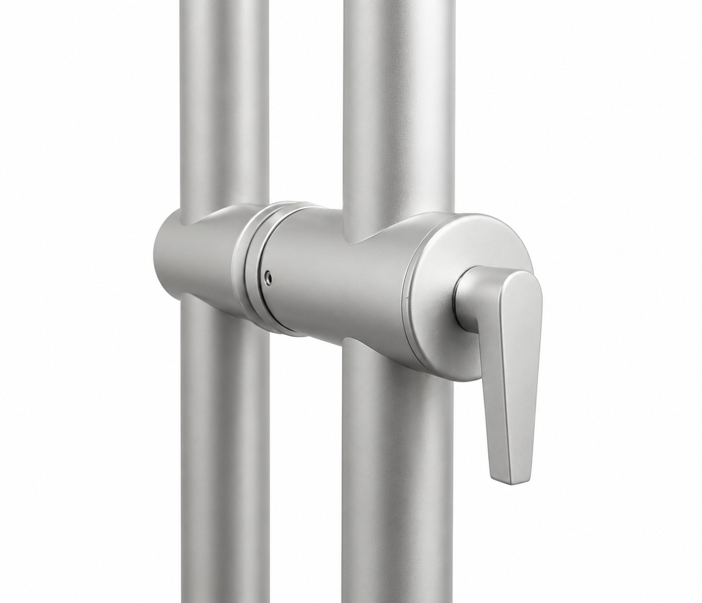 Commercial Locking Handle – 3 Holes