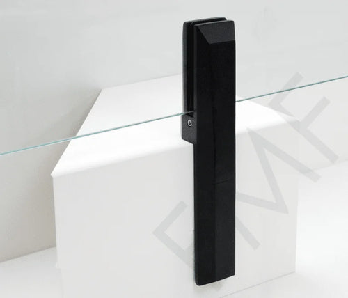 Edge Mount Spigot