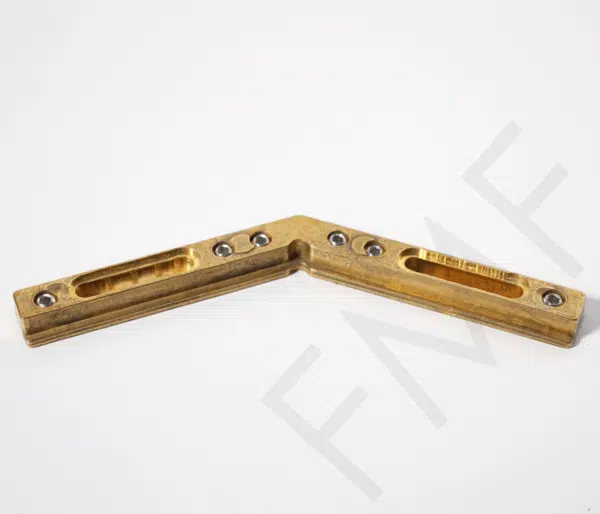 135° Header Connector Brass-Raw