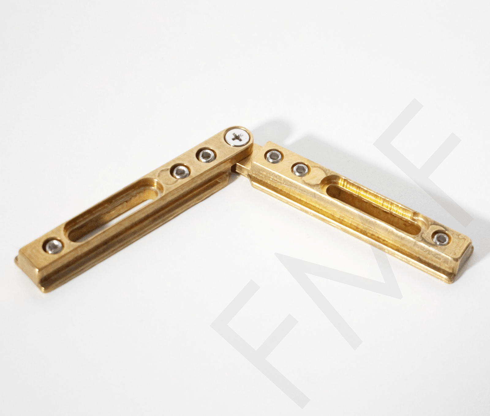 360° Header Connector Brass-Raw