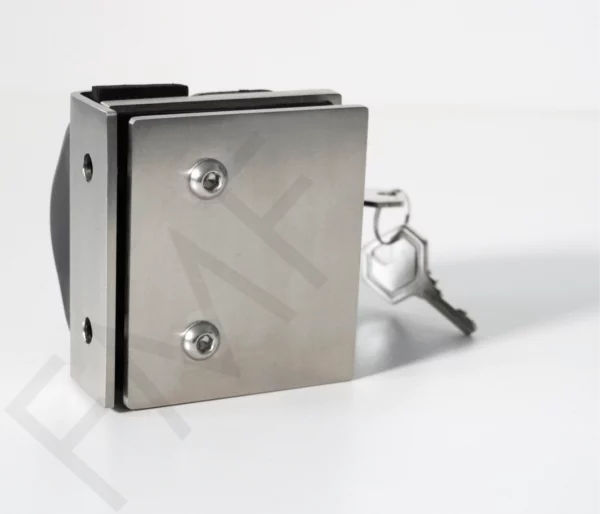 FMF Square Post Glass Fence Locks are a safe and secure locking system. Ideal for square railing posts, these glass fence locks complete the installation of glass railing posts. Their construction in an aluminum body with a Stainless-Steel cover makes the locks sturdy, long-lasting, and cost-effective. Suitable for 10-12MM Tempered Glass, these locks are designed to protect the railing posts all while promoting the all-glass look of the square railing posts. The magnetic door lock secures the glass fence of railing posts. These Square Post Glass Fence Locks are weatherproof, and whether it is a porch or pool fence, these locks always add a touch of class.
